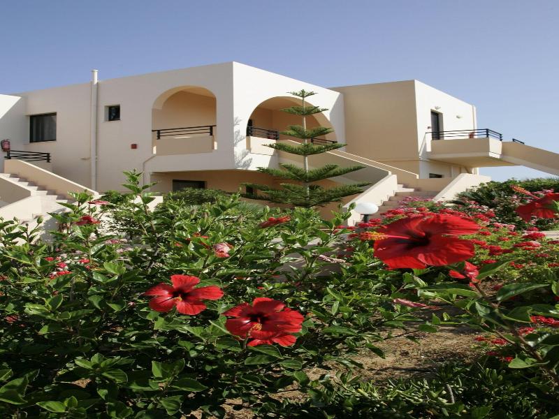 Nanakis beach apartments image