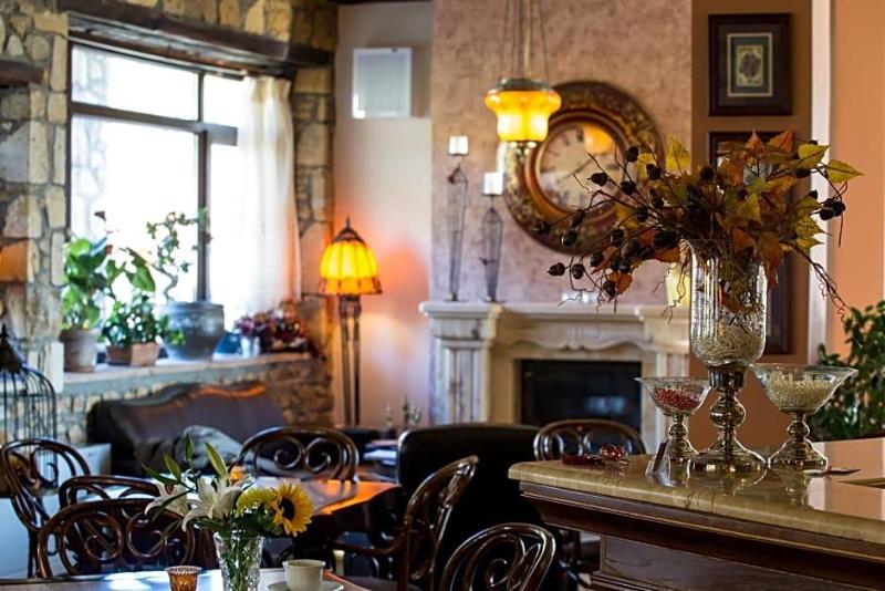 Atrion Highland Hotel