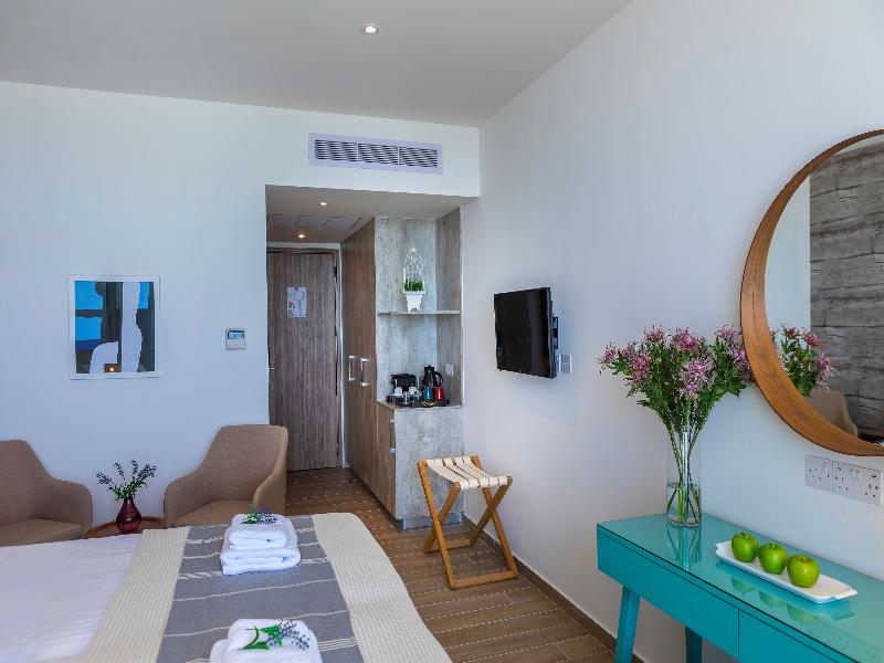 Leonardo Plaza Cypria Maris Beach Hotel & Spa image