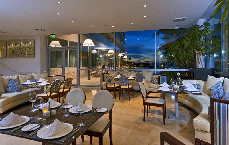 Holiday Inn Cartagena Morros image