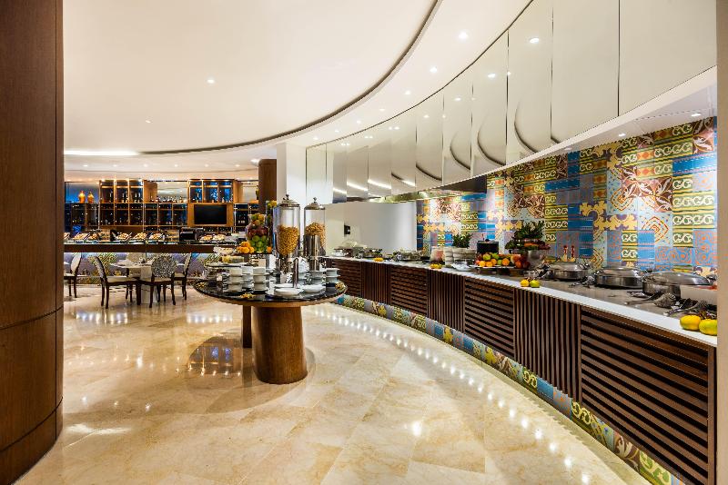 Holiday Inn Cartagena Morros image