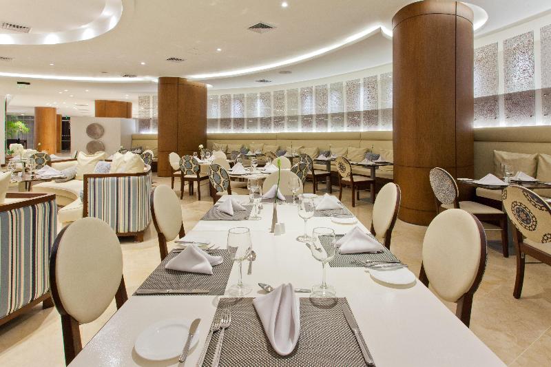 Holiday Inn Cartagena Morros image
