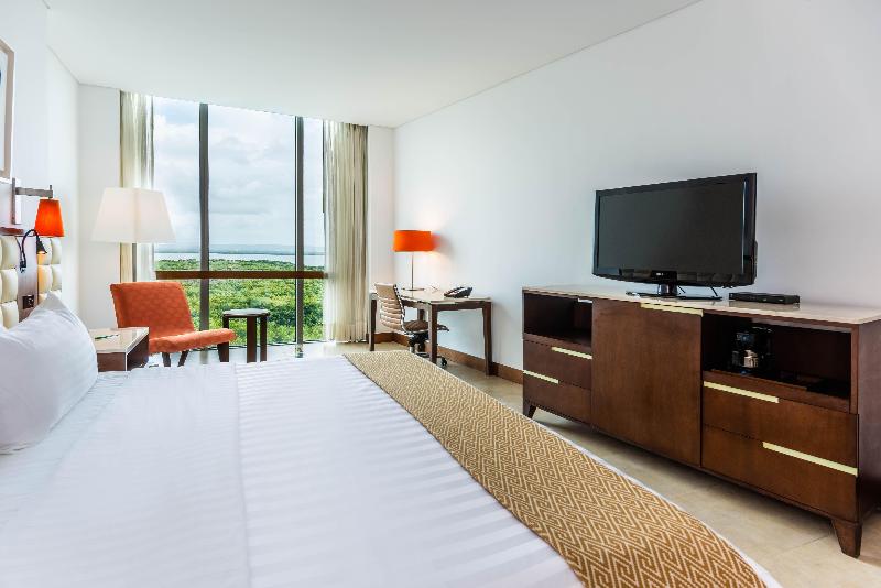 Holiday Inn Cartagena Morros image