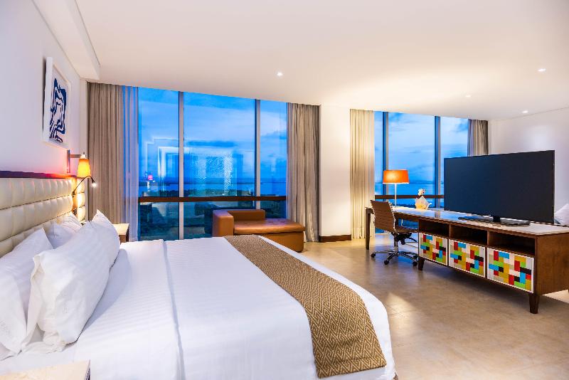 Holiday Inn Cartagena Morros image