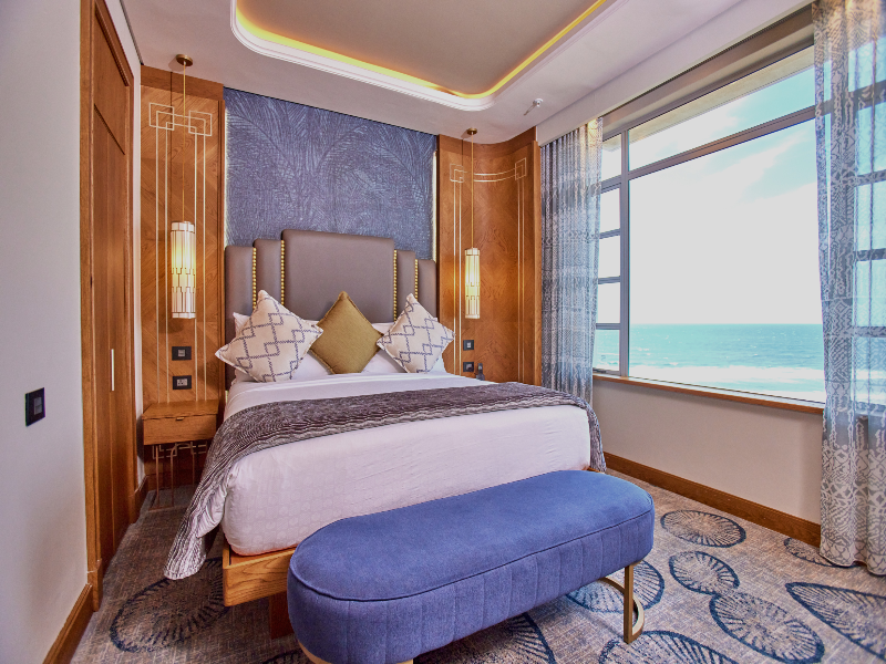 Suncoast Hotel & Towers image