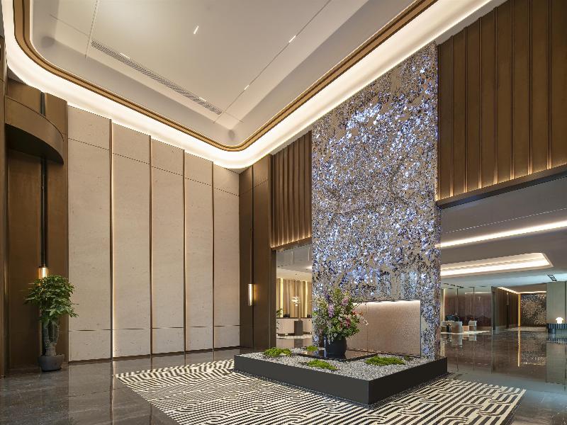 Southern Sun Hyde Park image