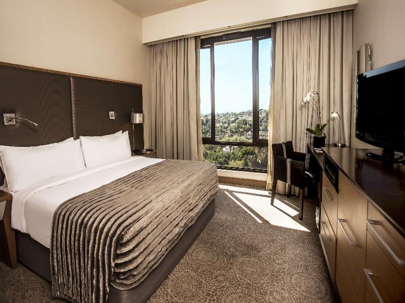 Southern Sun Hyde Park image