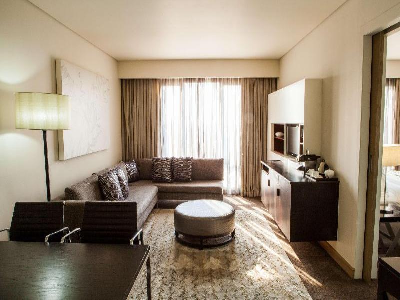 Southern Sun Hyde Park image