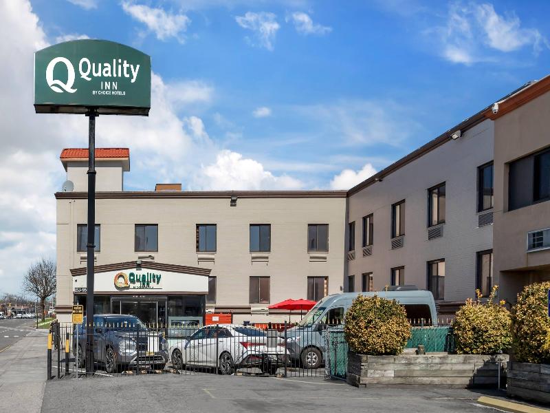 Quality Inn JFK Airport Rockaway Blvd image