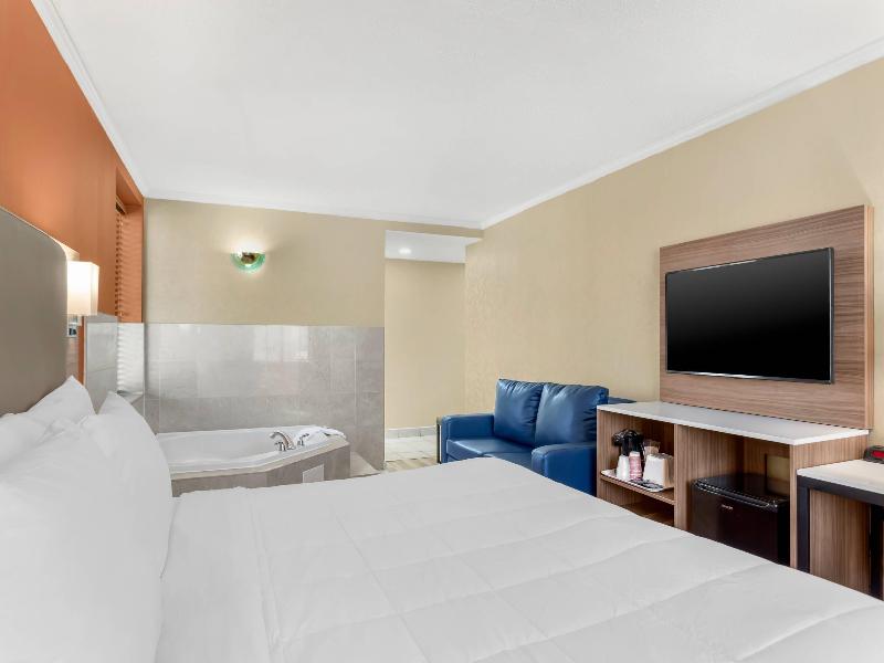 Quality Inn JFK Airport Rockaway Blvd image