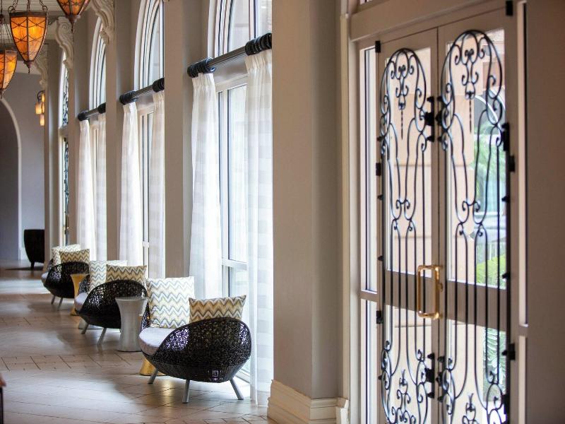 Renaissance Tampa International Plaza Hotel image