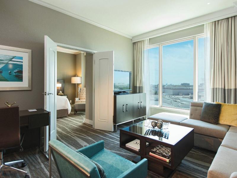Renaissance Tampa International Plaza Hotel image