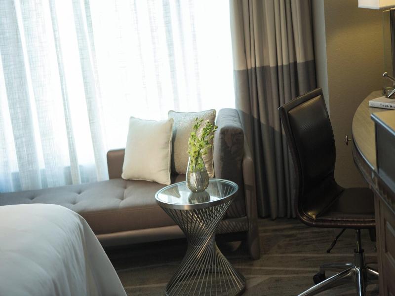Renaissance Tampa International Plaza Hotel image