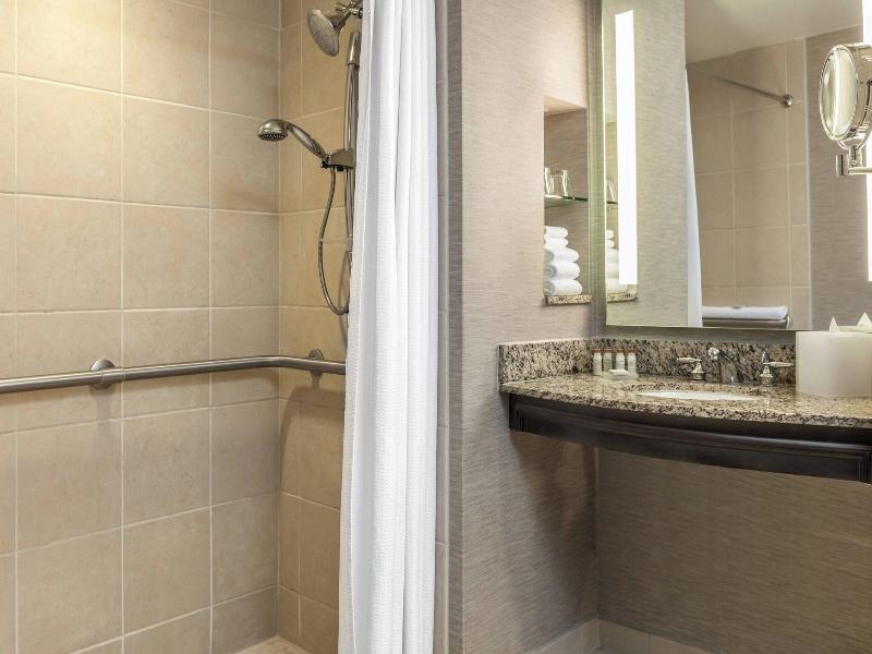 Renaissance Tampa International Plaza Hotel image