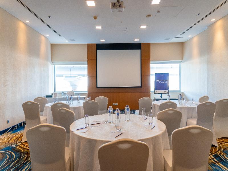 Novotel Dubai Al Barsha image
