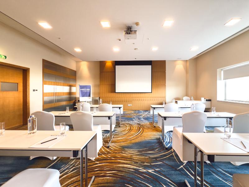 Novotel Dubai Al Barsha image