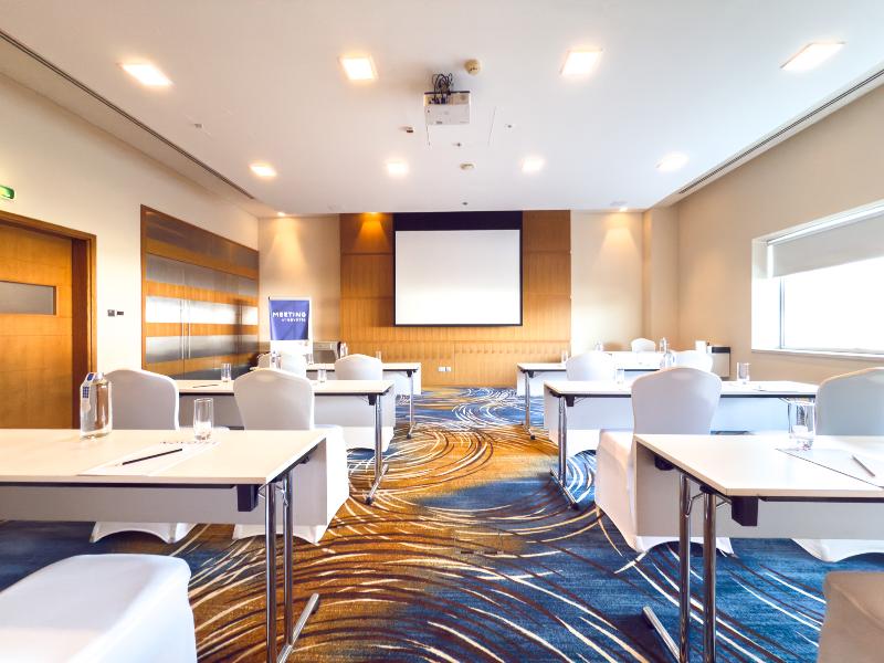 Novotel Dubai Al Barsha image
