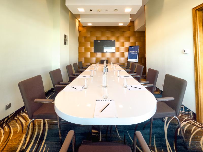 Novotel Dubai Al Barsha image