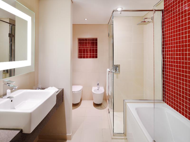 Novotel Dubai Al Barsha image