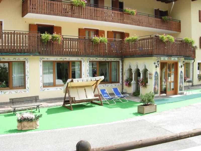 IHR Hotel Villa Emma image