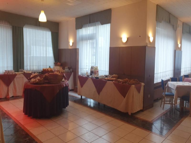 Excelsior Hotel Cimone LowCost image