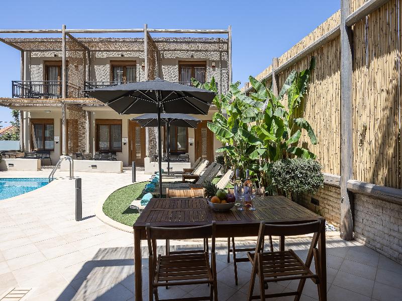 Pantheon Villas & Suites image