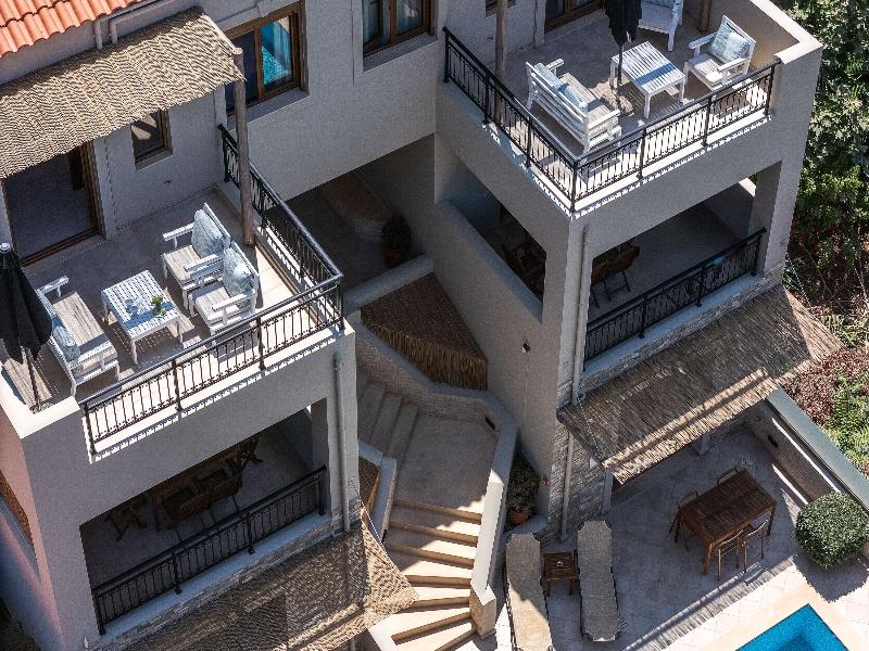 Pantheon Villas & Suites image