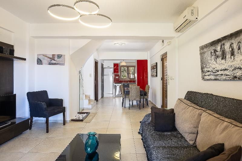 Pantheon Villas & Suites image