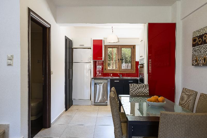 Pantheon Villas & Suites image