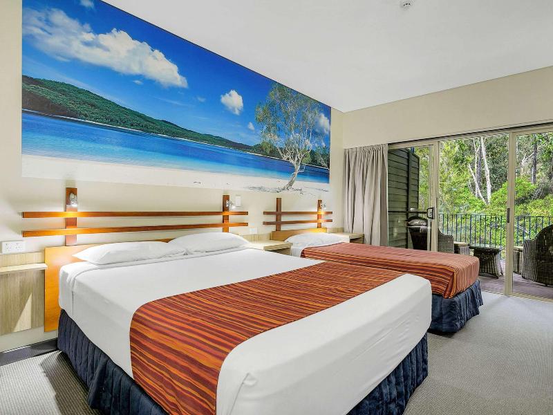 Kingfisher Bay Resort Fraser Island image