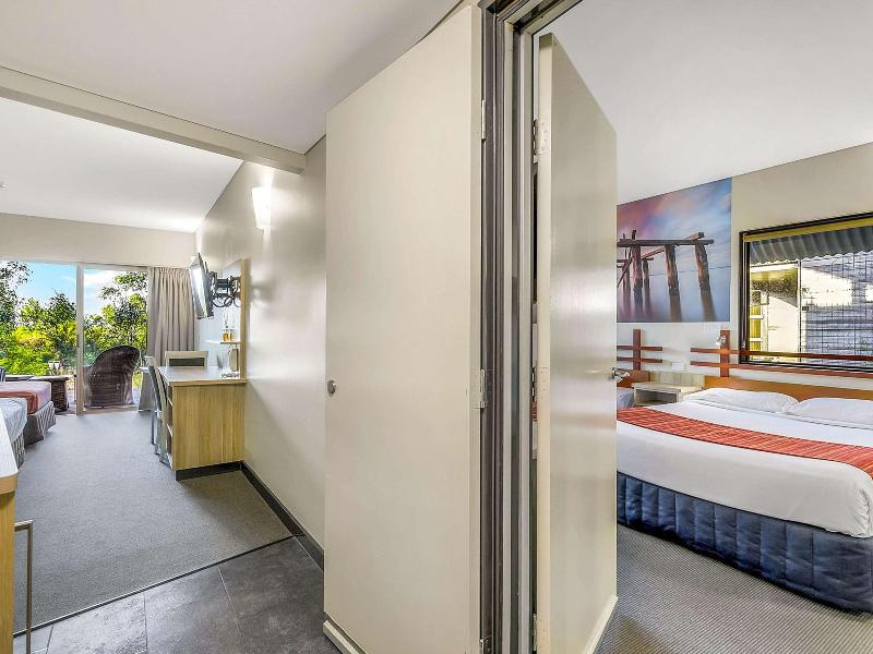 Kingfisher Bay Resort Fraser Island image