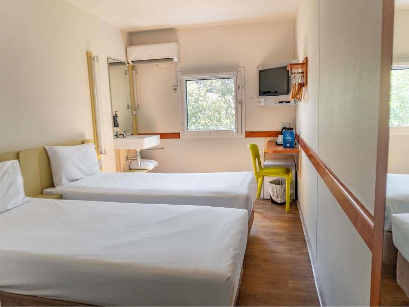 Ibis Budget Melbourne Airport image