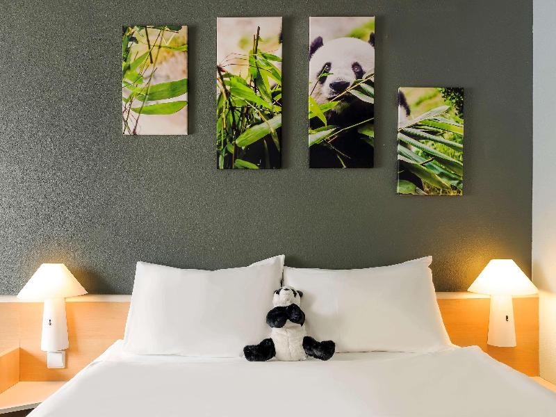 ibis Wien City image