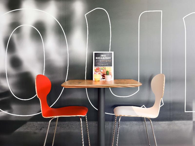 ibis Dinant Centre image