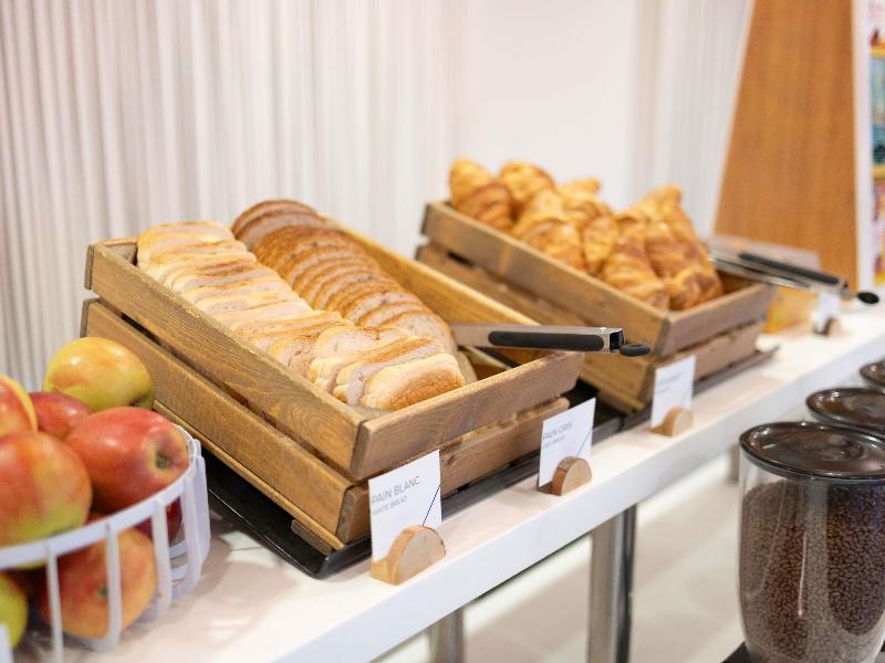 ibis budget Brussels South Ruisbroek image