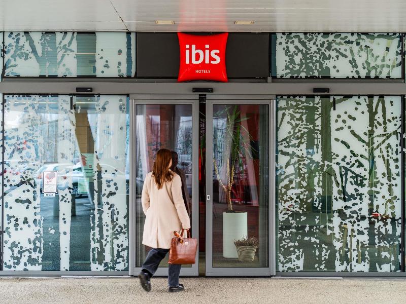 ibis Leuven Heverlee image