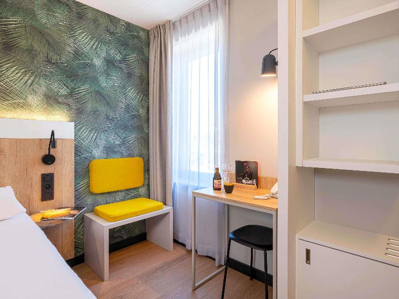ibis Brussels Waterloo image