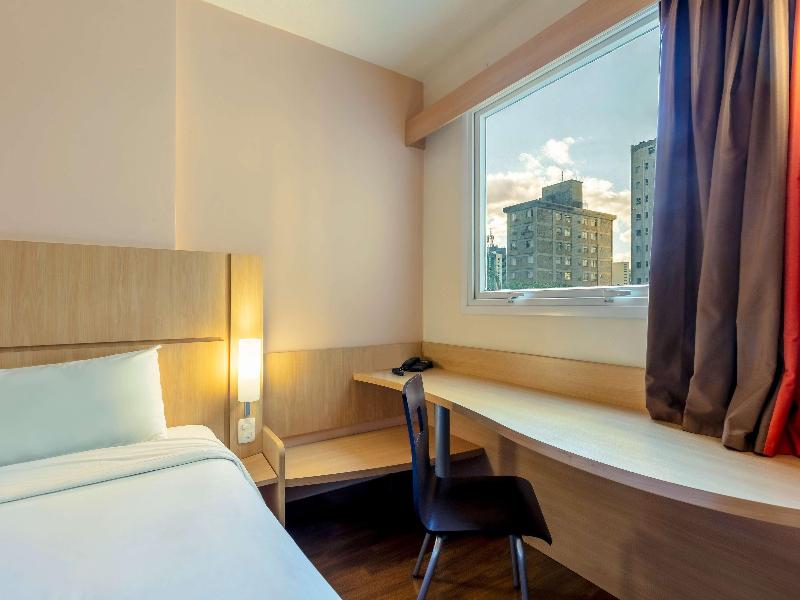 ibis BH Afonso Pena Savassi image