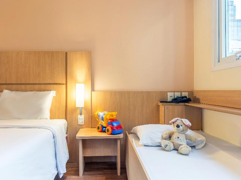 ibis BH Afonso Pena Savassi image
