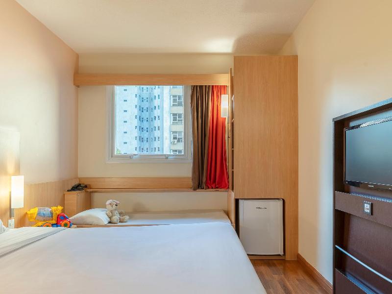 ibis BH Afonso Pena Savassi image