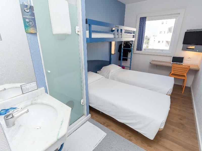 ibis budget Curitiba Centro  image