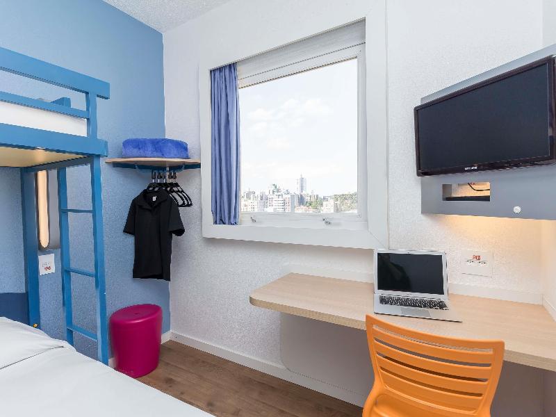 ibis budget Curitiba Centro  image
