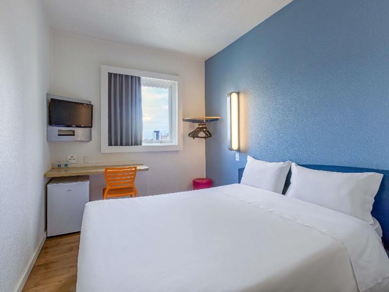 ibis budget Curitiba Centro  image