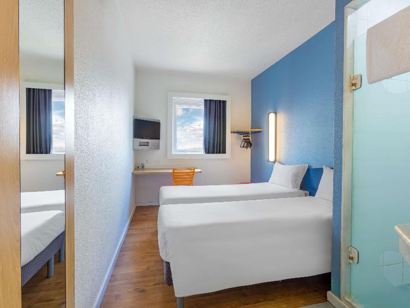 ibis budget Curitiba Centro  image