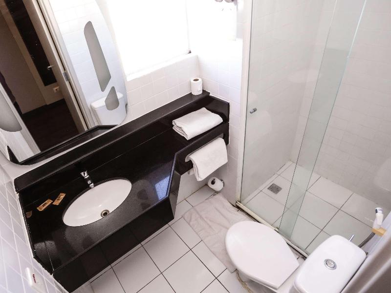 ibis Teresina image