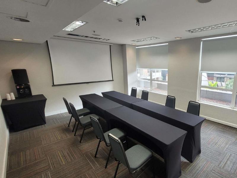 Ibis Guarulhos image