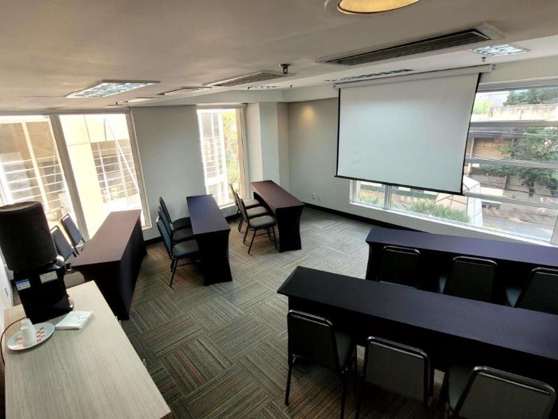 Ibis Guarulhos image