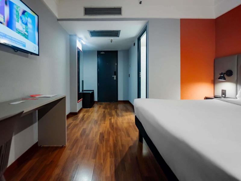 Ibis Guarulhos image