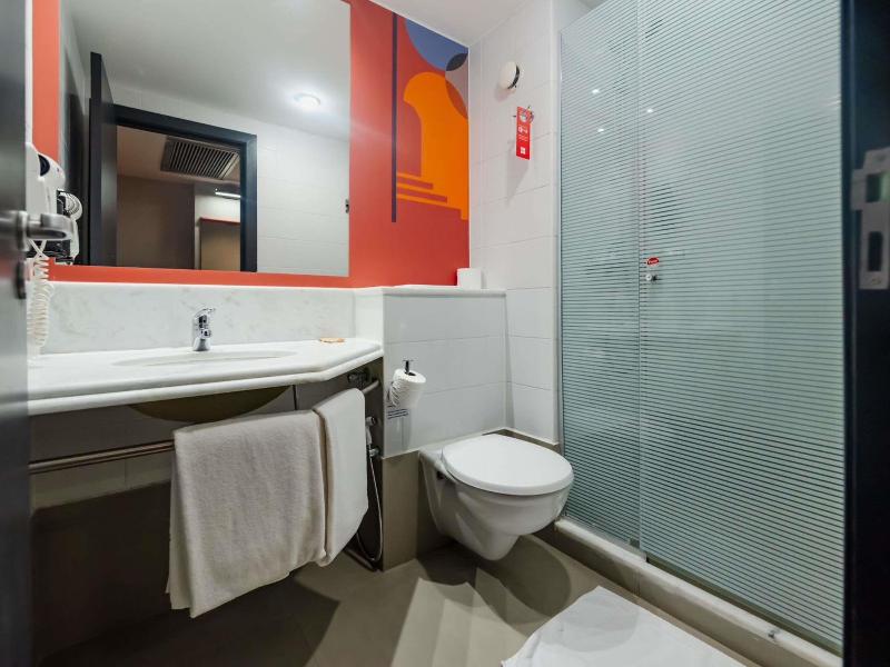 Ibis Guarulhos image
