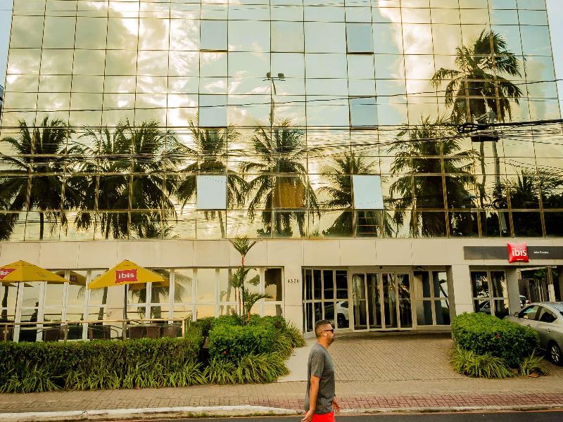 ibis Joao Pessoa image